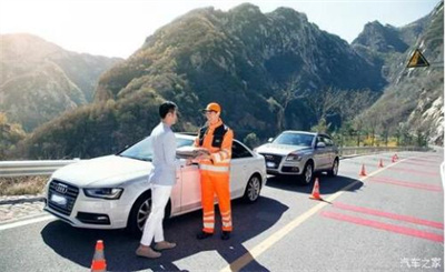 东港南溪道路救援